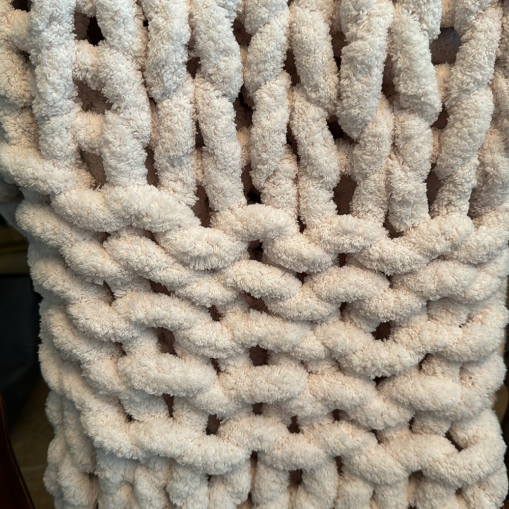 Hand Crafted Soft and Cozy Blanket - Picture 5 of 5